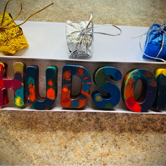 Hand made crayon names - Picture 4 of 4